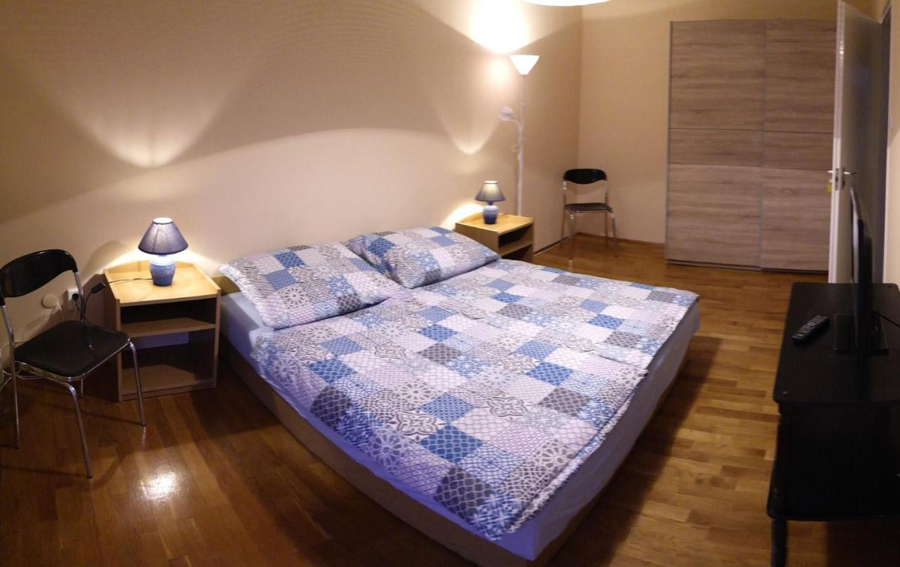 קסזטלי Seven Apartment מראה חיצוני תמונה